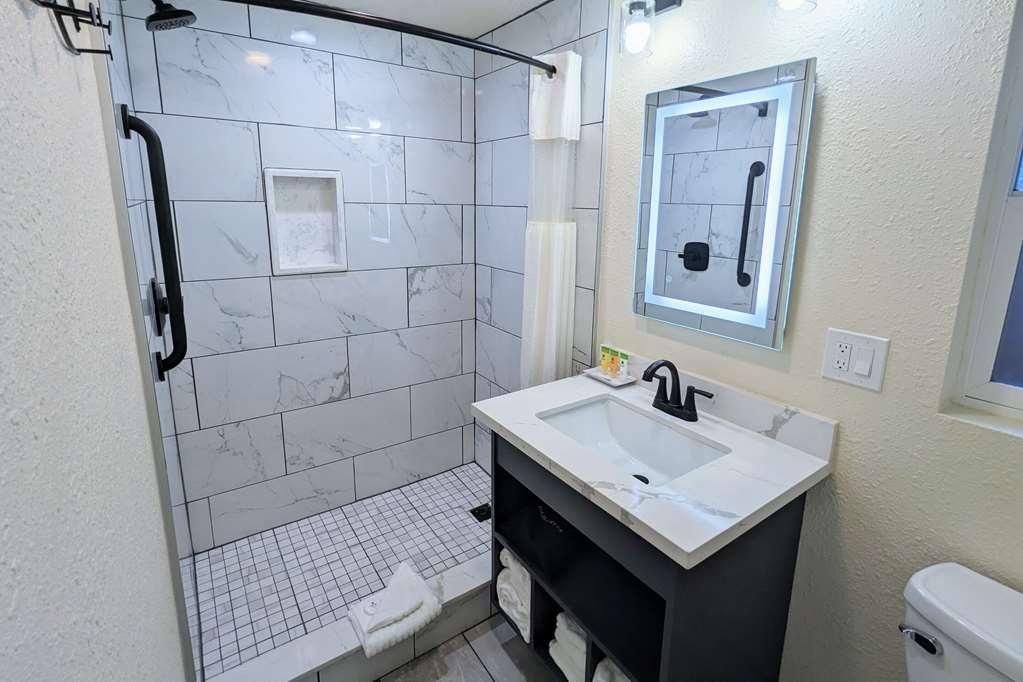 Clarion Collection Wilkie'S Inn Pacific Grove - Monterey Номер фото