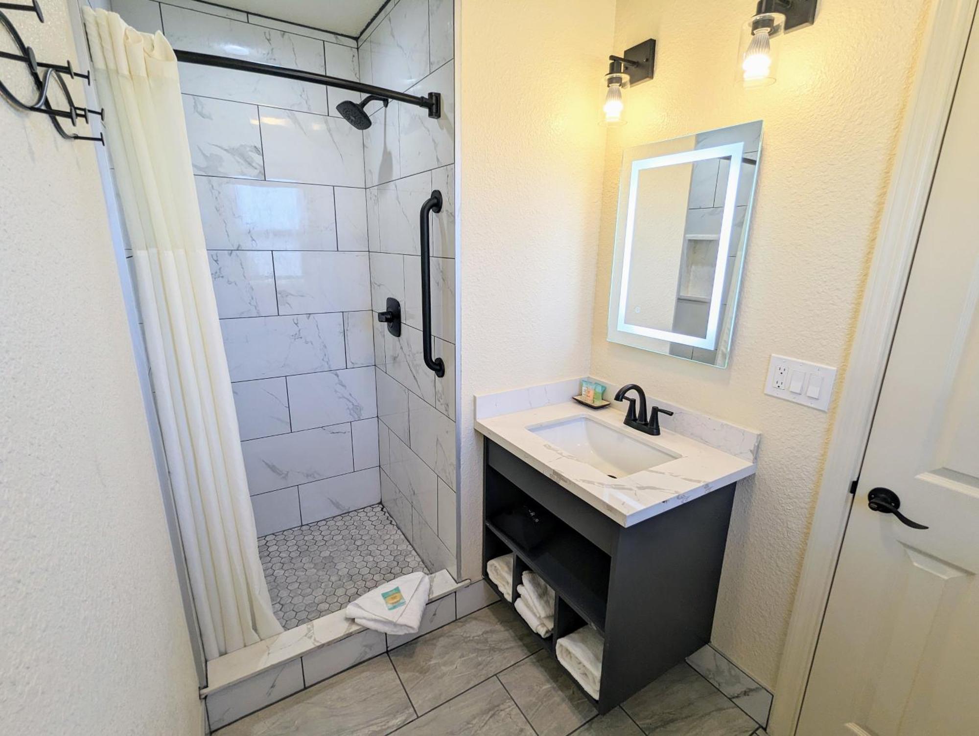 Clarion Collection Wilkie'S Inn Pacific Grove - Monterey Экстерьер фото