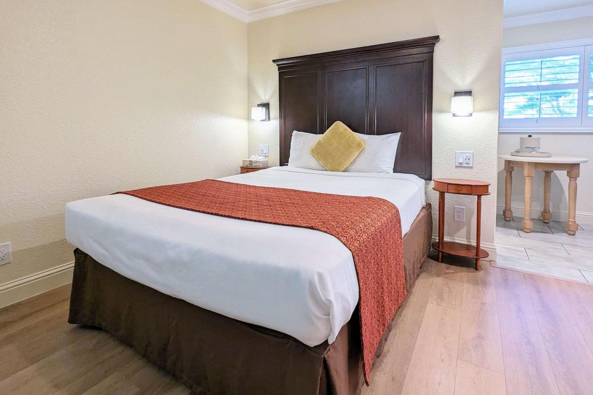 Clarion Collection Wilkie'S Inn Pacific Grove - Monterey Экстерьер фото